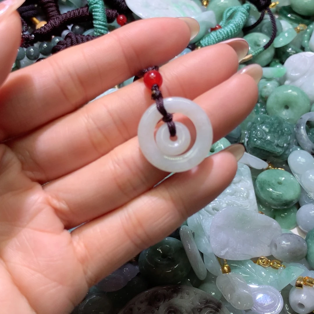 吊坠(不含链)未镶嵌翡翠1
