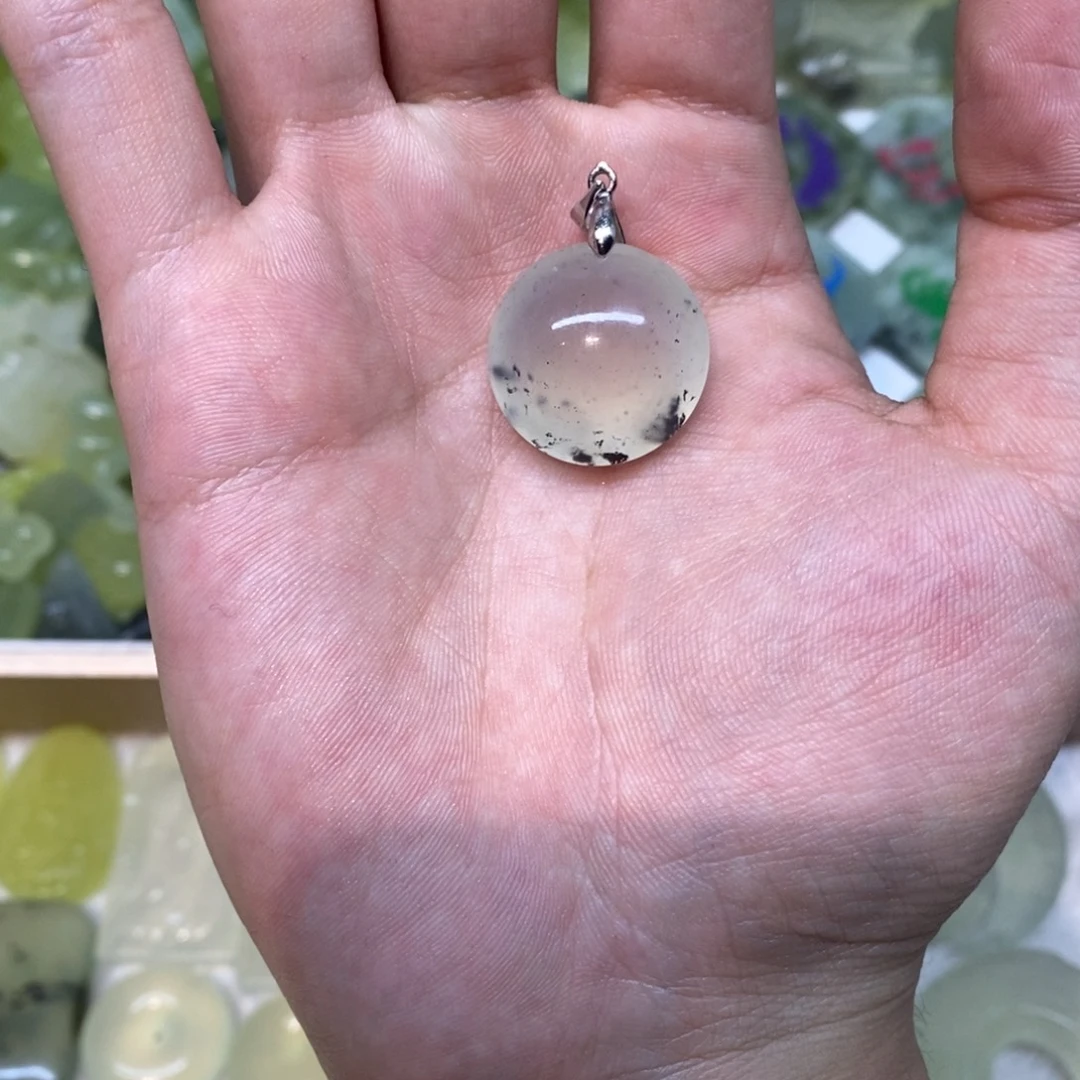 岫玉未镶嵌吊坠(不含链)