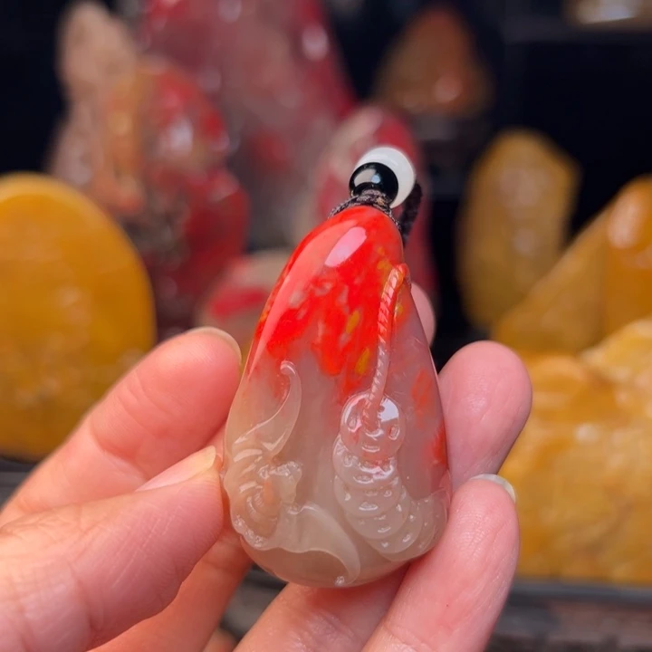 巴林鸡血石用****1鸡血石挂件