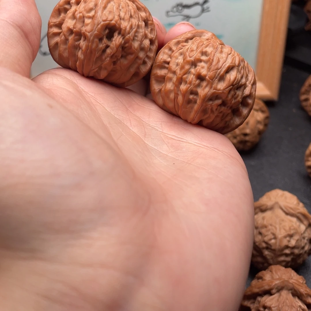 .***c吊坠文玩核桃全品蝴蝶磨