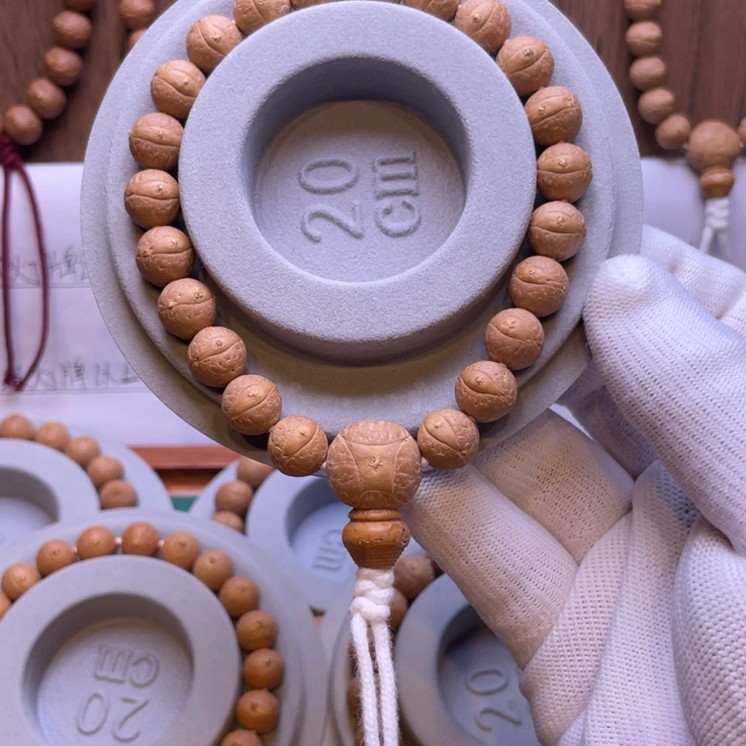 凤眼菩提吊坠10.3mm到10.6mm精挑粉红皮树王