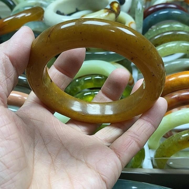 蛇纹石玉合金手镯万**利