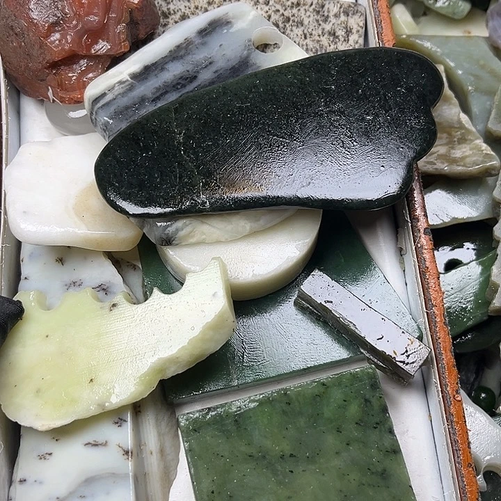 未镶嵌和田玉挂件追*