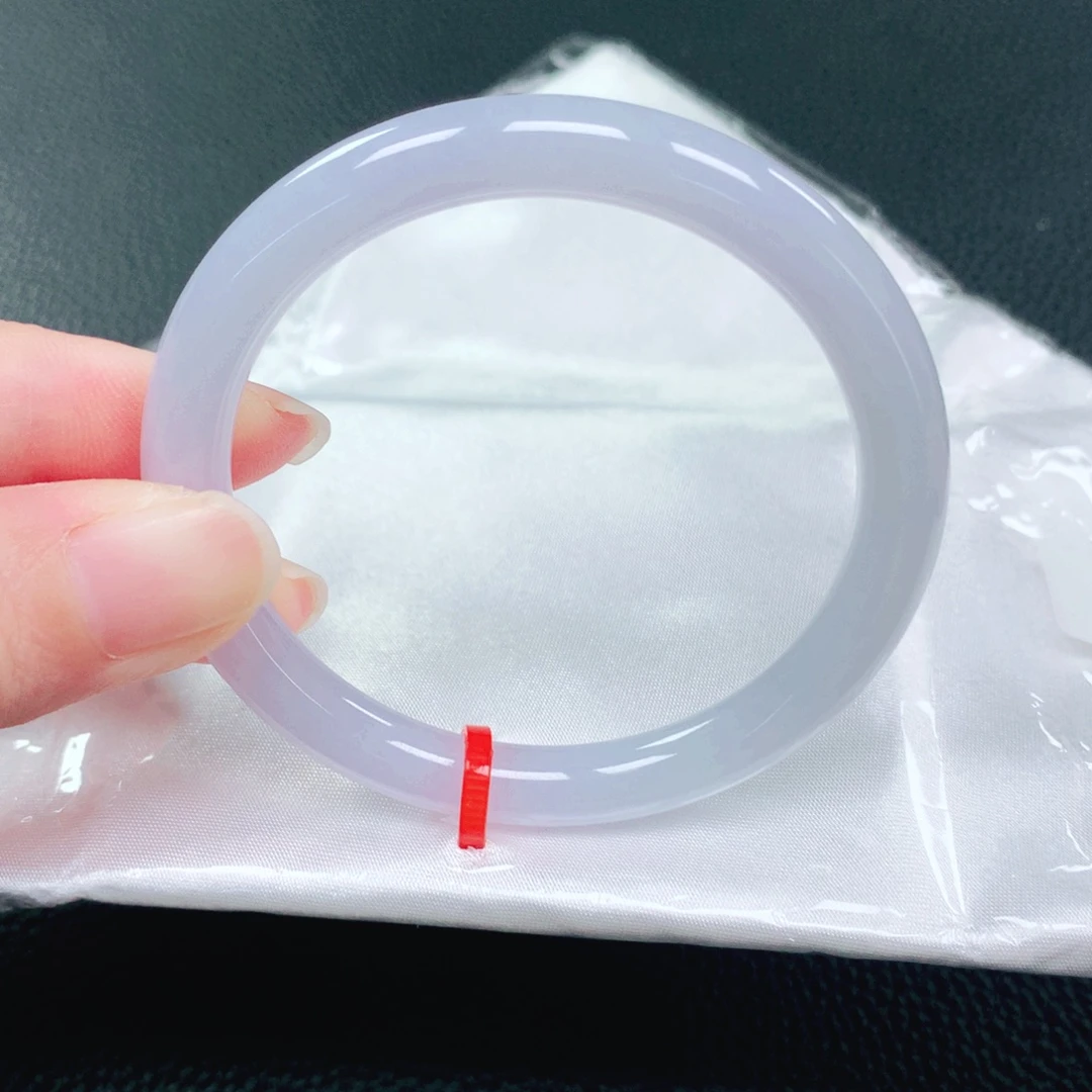 翡翠未镶嵌手镯52圈