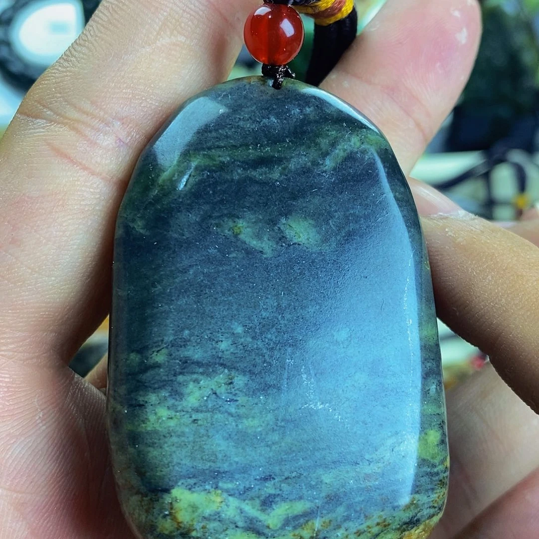 岫岩河磨玉（透闪石质玉）未镶嵌把件