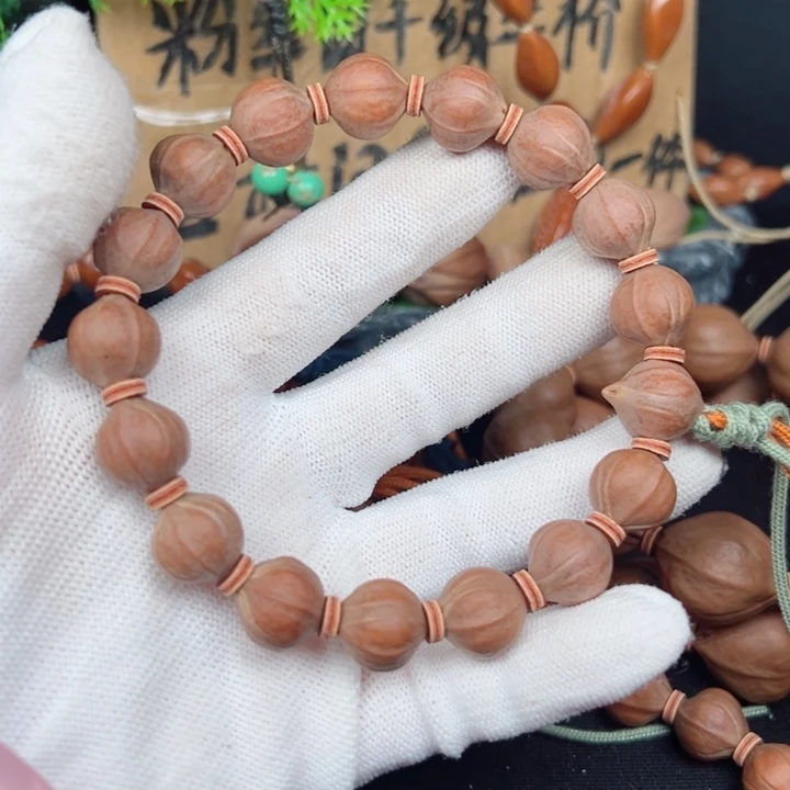 吊坠橄榄核迪*尼13*13