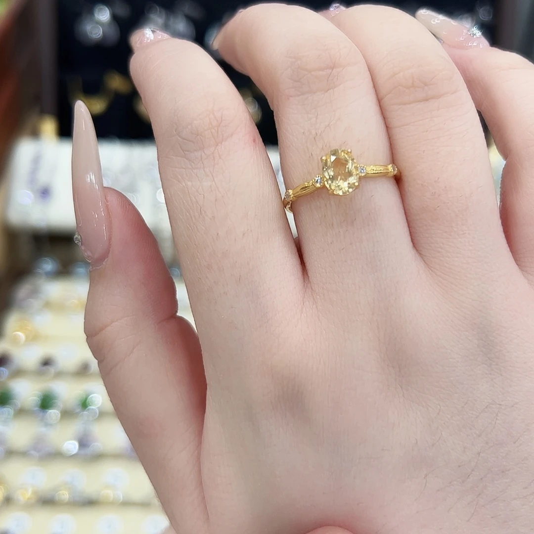 。***.银S925镶嵌戒指水晶