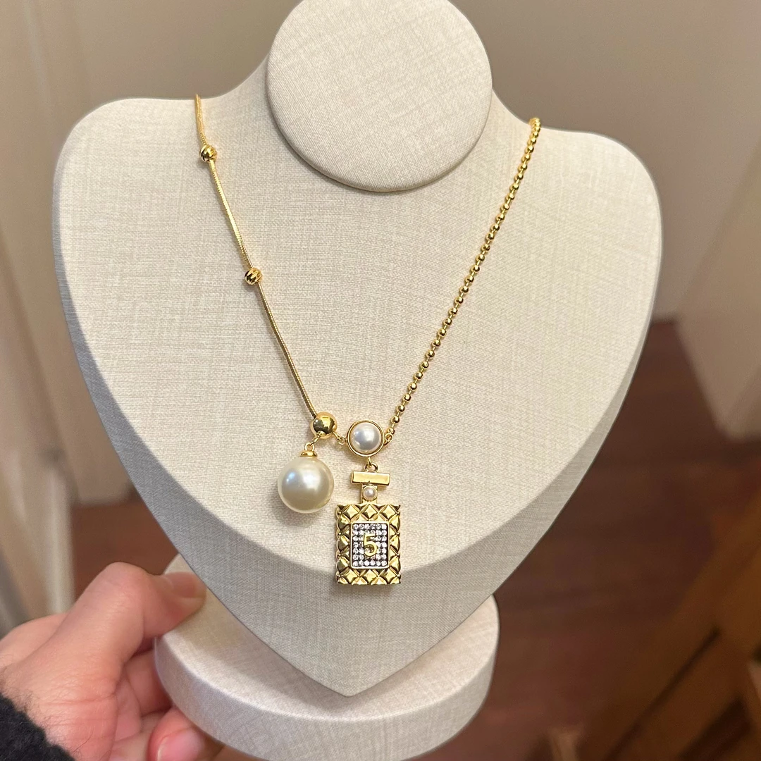 铜合金仿珍珠项链 X0092气质金色复古小众坠链白色精致素款