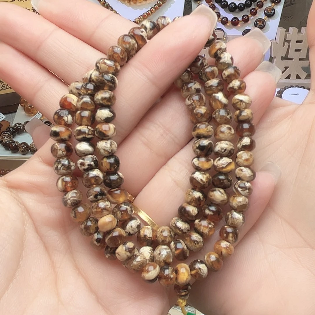 琥珀未镶嵌裸石6+