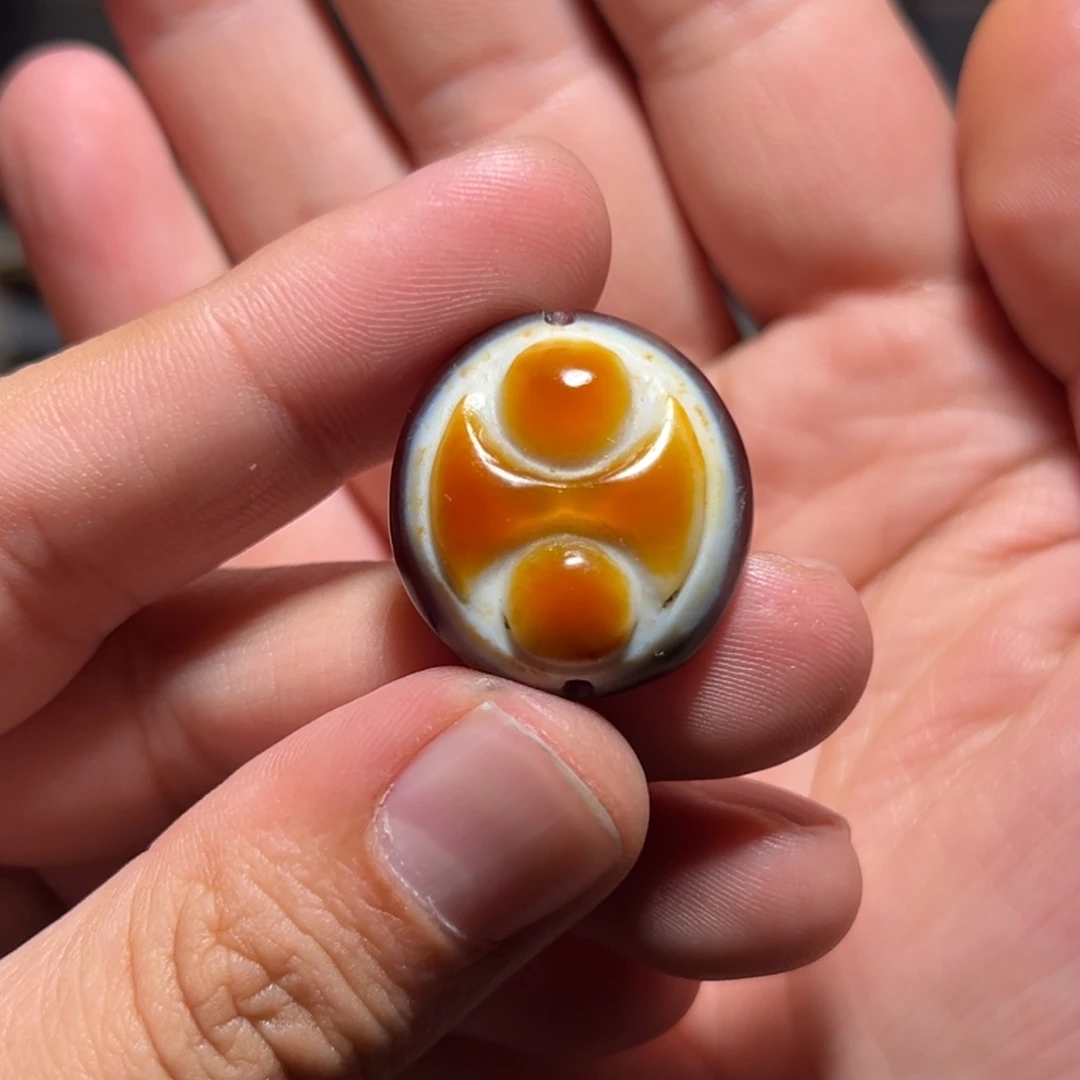 玛瑙/玉髓未镶嵌珠宝奇石