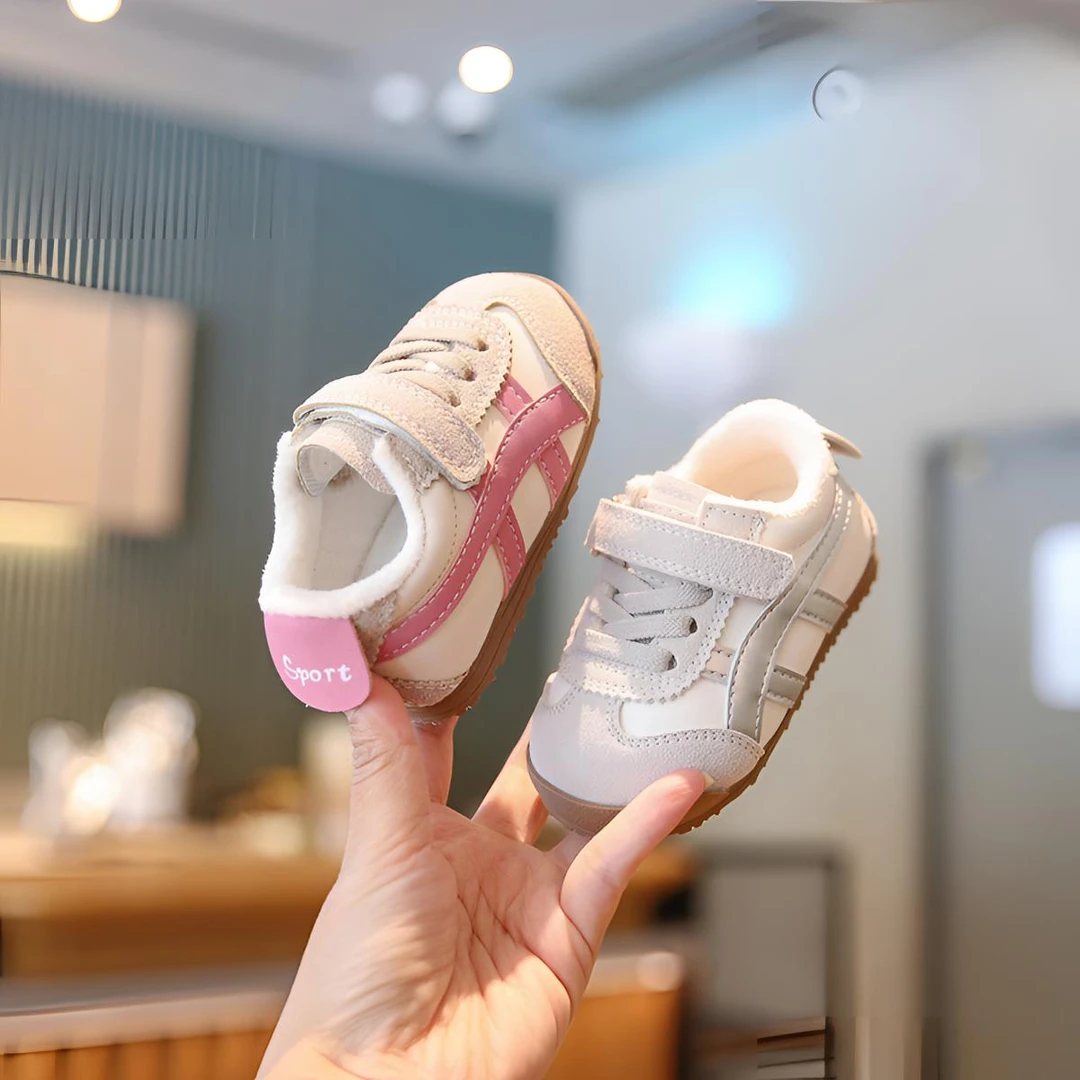 女宝宝鞋子婴儿学步鞋秋冬保暖软底男宝宝加绒棉鞋儿童防滑机能鞋