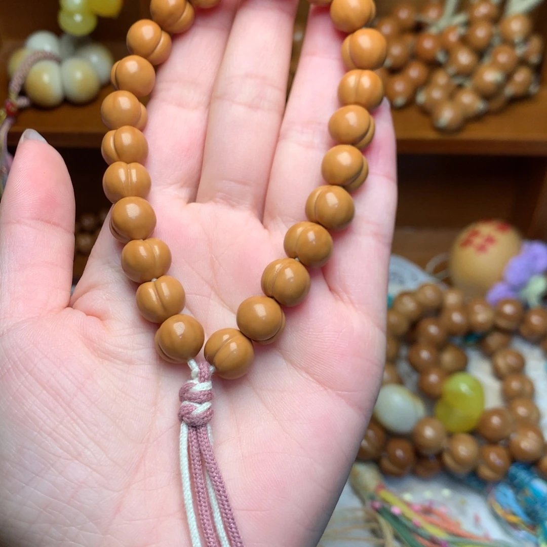 猴头核桃吊坠10屁桃手持素