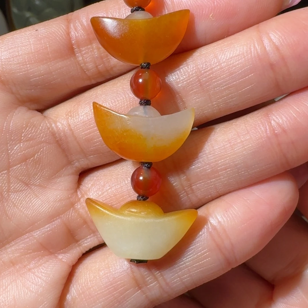 黎***哥和田玉未镶嵌挂件