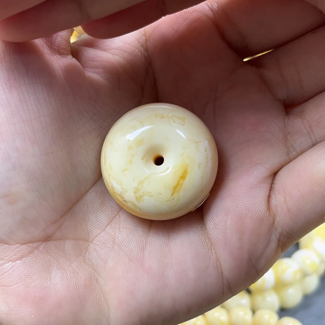 琥珀未镶嵌手串扣子
