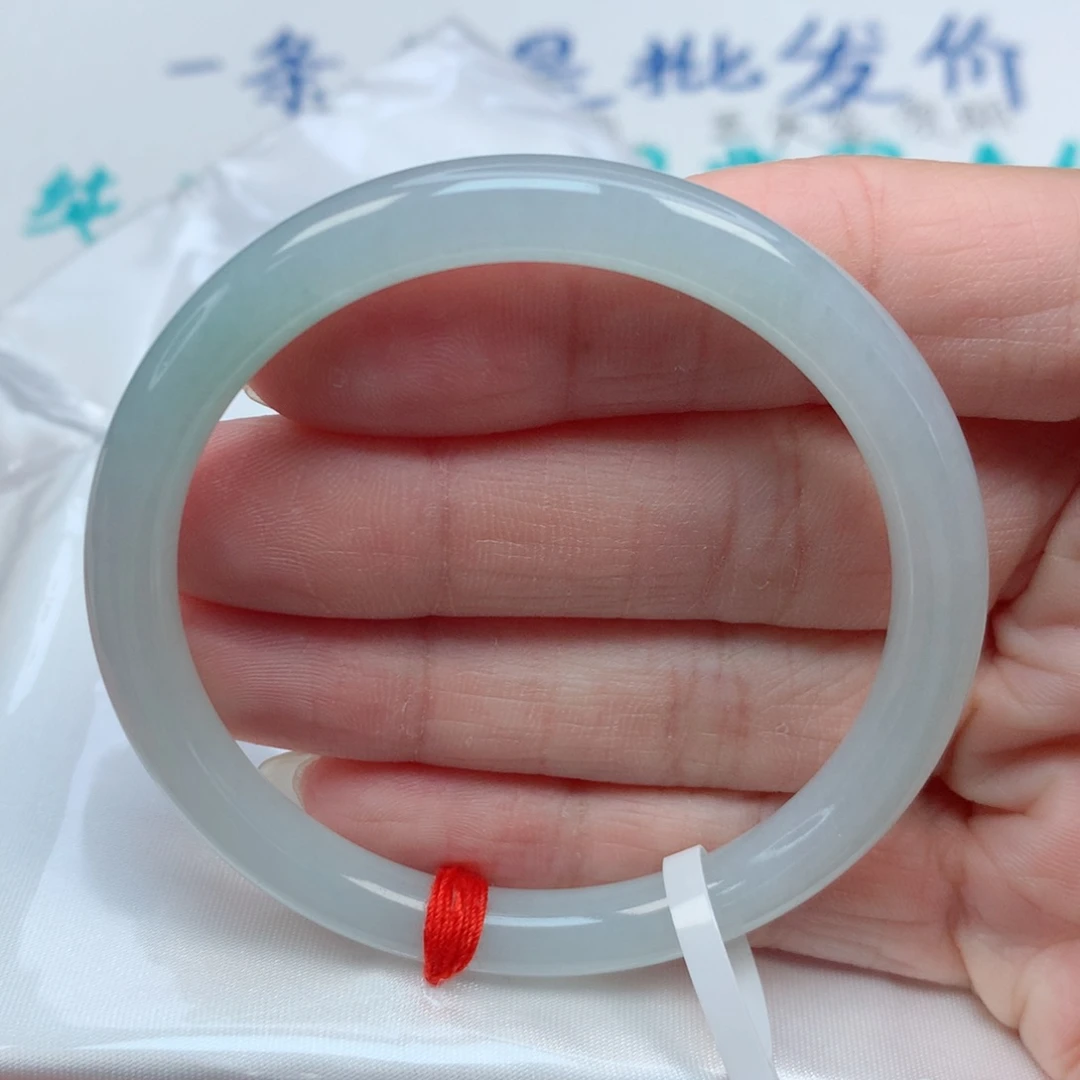 翡翠手镯未镶嵌50.8叮铛条 完整度高 水润