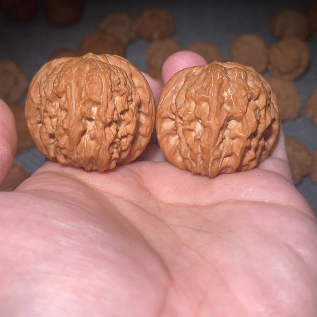 啊***远桃核吊坠40磨盘。