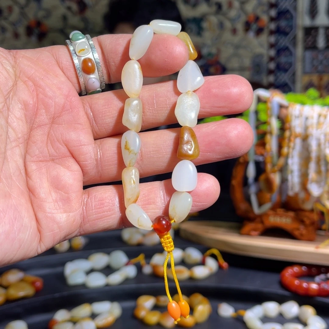 和田玉未镶嵌手链