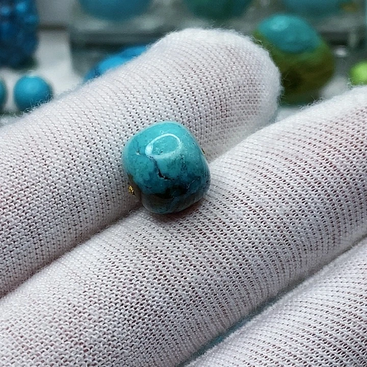 绿松石未镶嵌天然原矿 地大质检