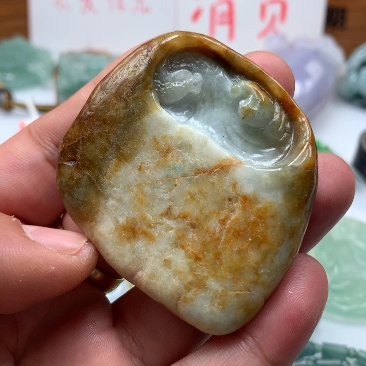 翡翠颈饰未镶嵌保真天然A货翡翠