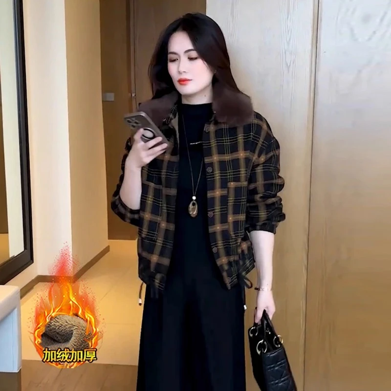 拉夏贝尔格子短款外套女2025秋冬新款宽松显瘦休闲加绒夹克上衣潮