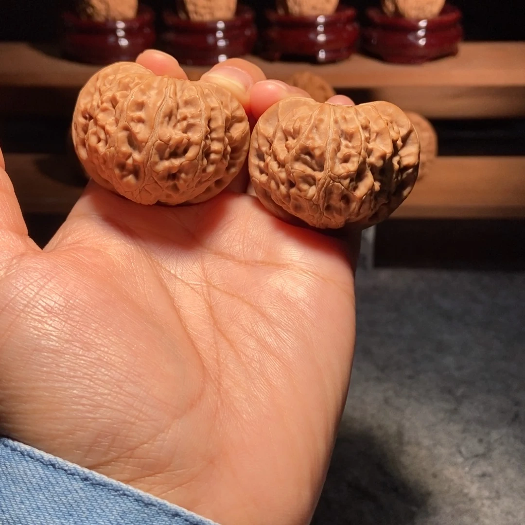 核桃手串/手链山西宫灯红皮无修40