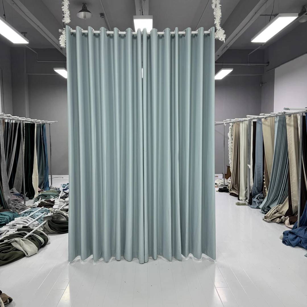 a47成品窗帘清货6米对开高度2.7（两片3米）