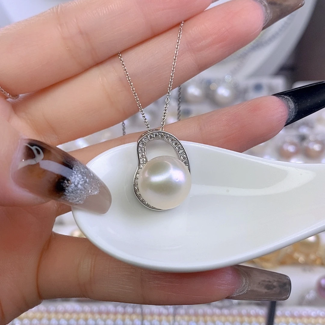 颈饰合金淡水珍珠F