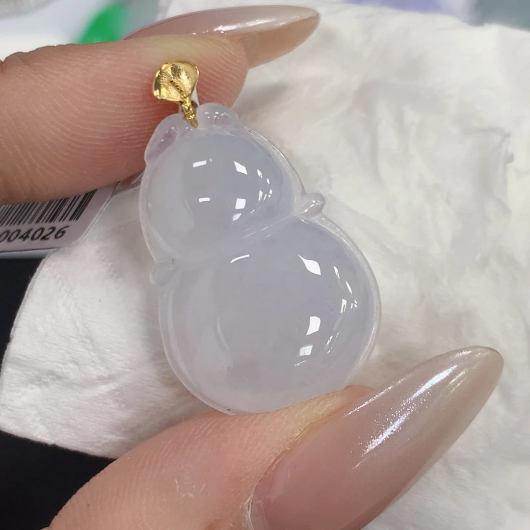 颈饰18K金镶嵌翡翠