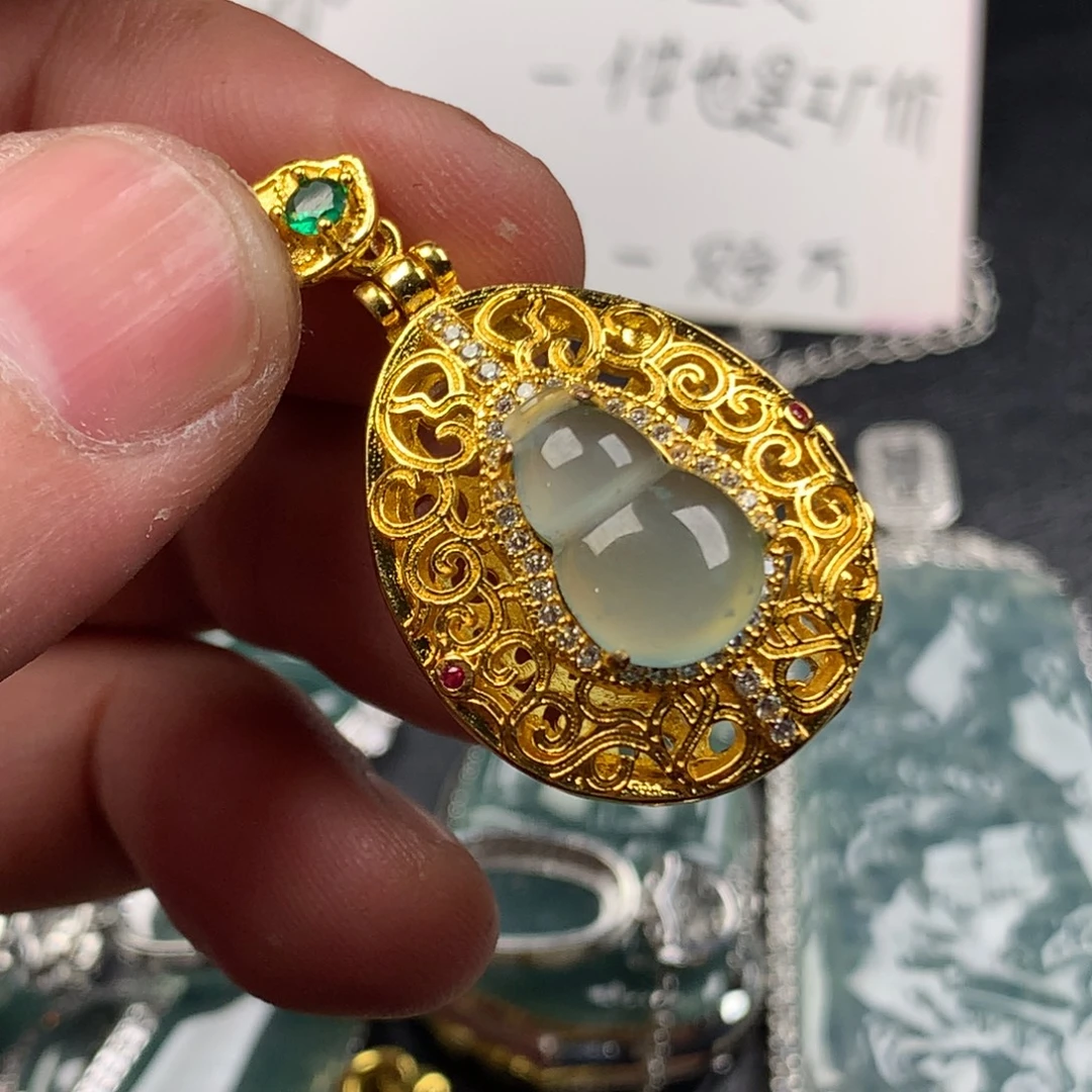 颈饰未镶嵌翡翠葫芦