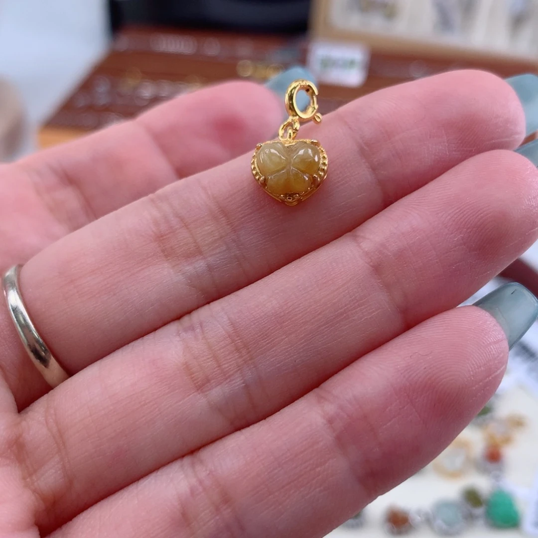 翡翠银S925镶嵌颈饰蝴蝶小提溜