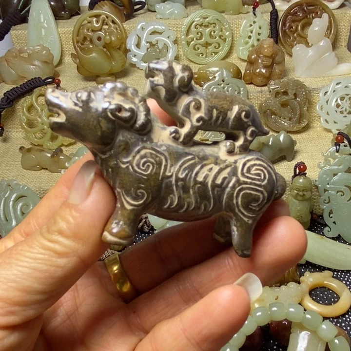 和田玉挂件未镶嵌