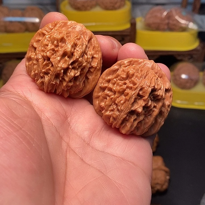 军***歌吊坠文玩核桃43尺，全品四座楼