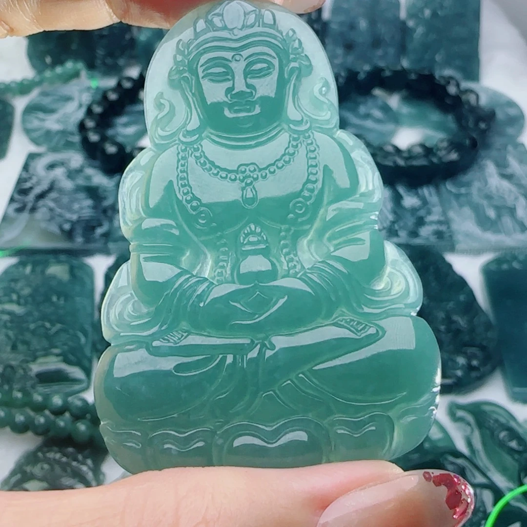 颈饰未镶嵌翡翠多样性发货天然的A货翡翠
