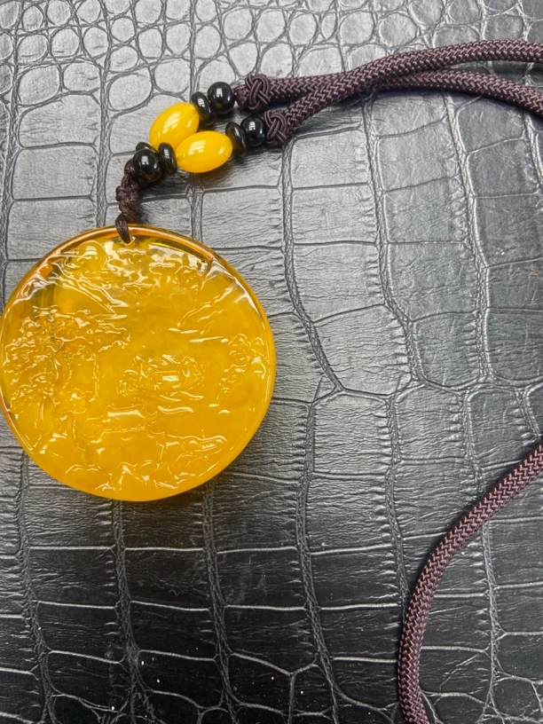 【镇店收藏 正品保障】 353精美黄色山水牌吊坠