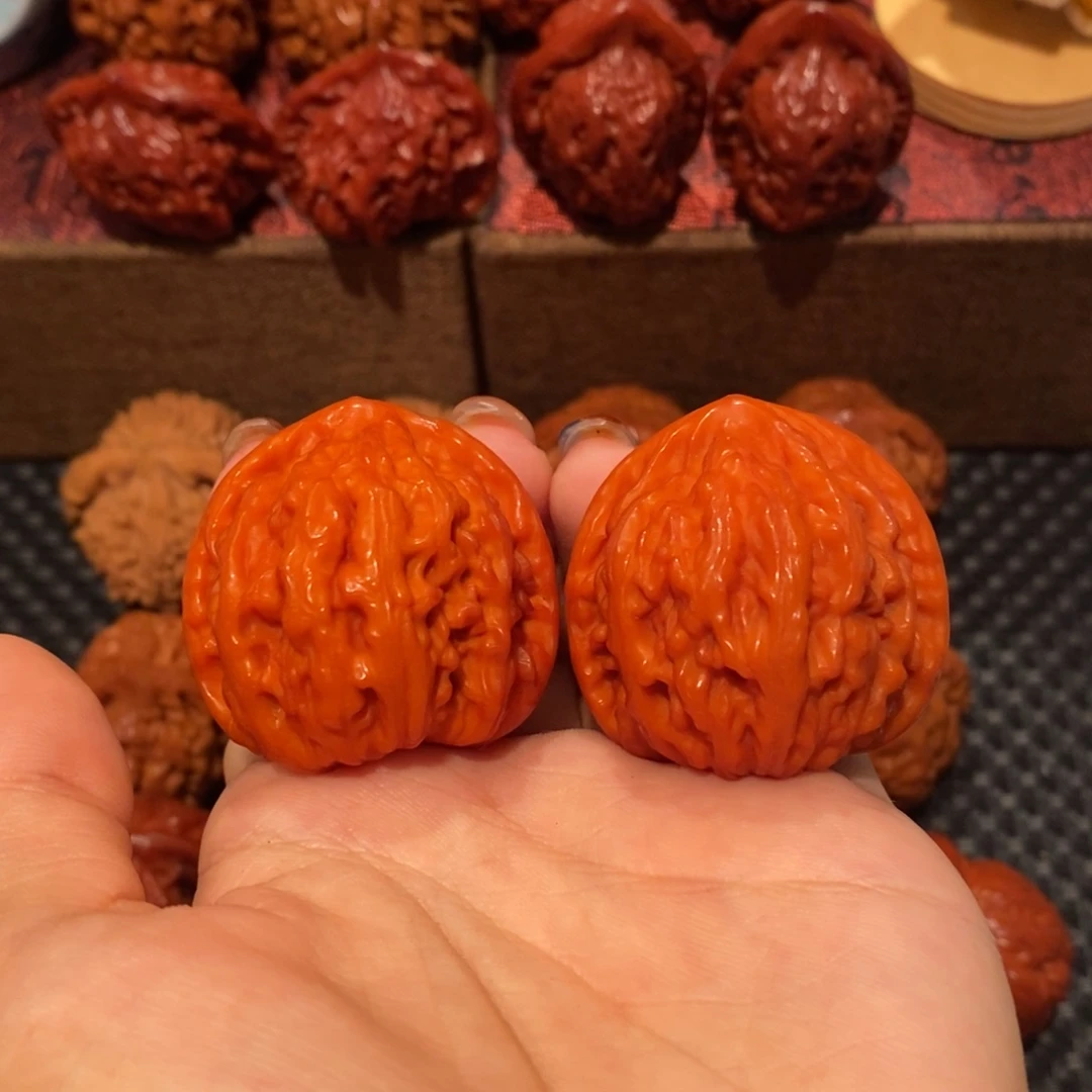 文玩核桃吊坠38玉化文山，0656