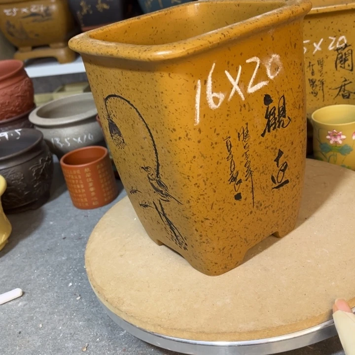 紫砂花盆紫砂花盆
