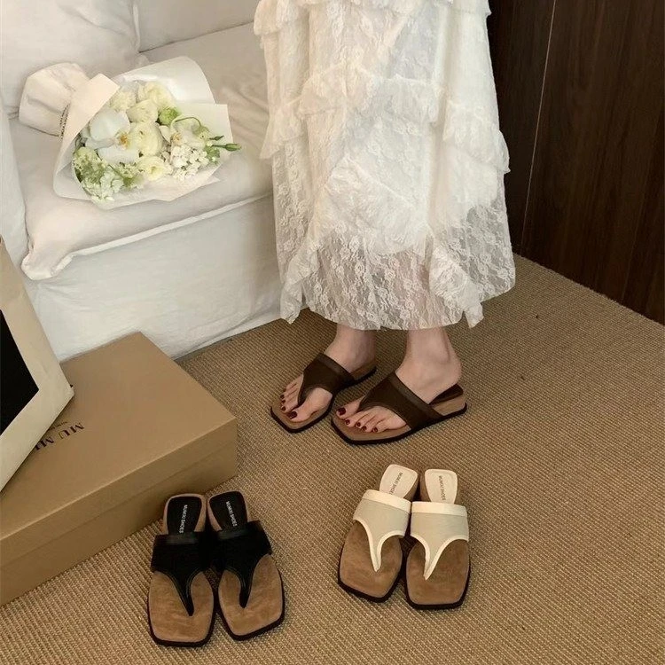 绝美坡高跟夹脚趾人字拖鞋女士外穿夏季新款海边度假仙女风凉拖鞋
