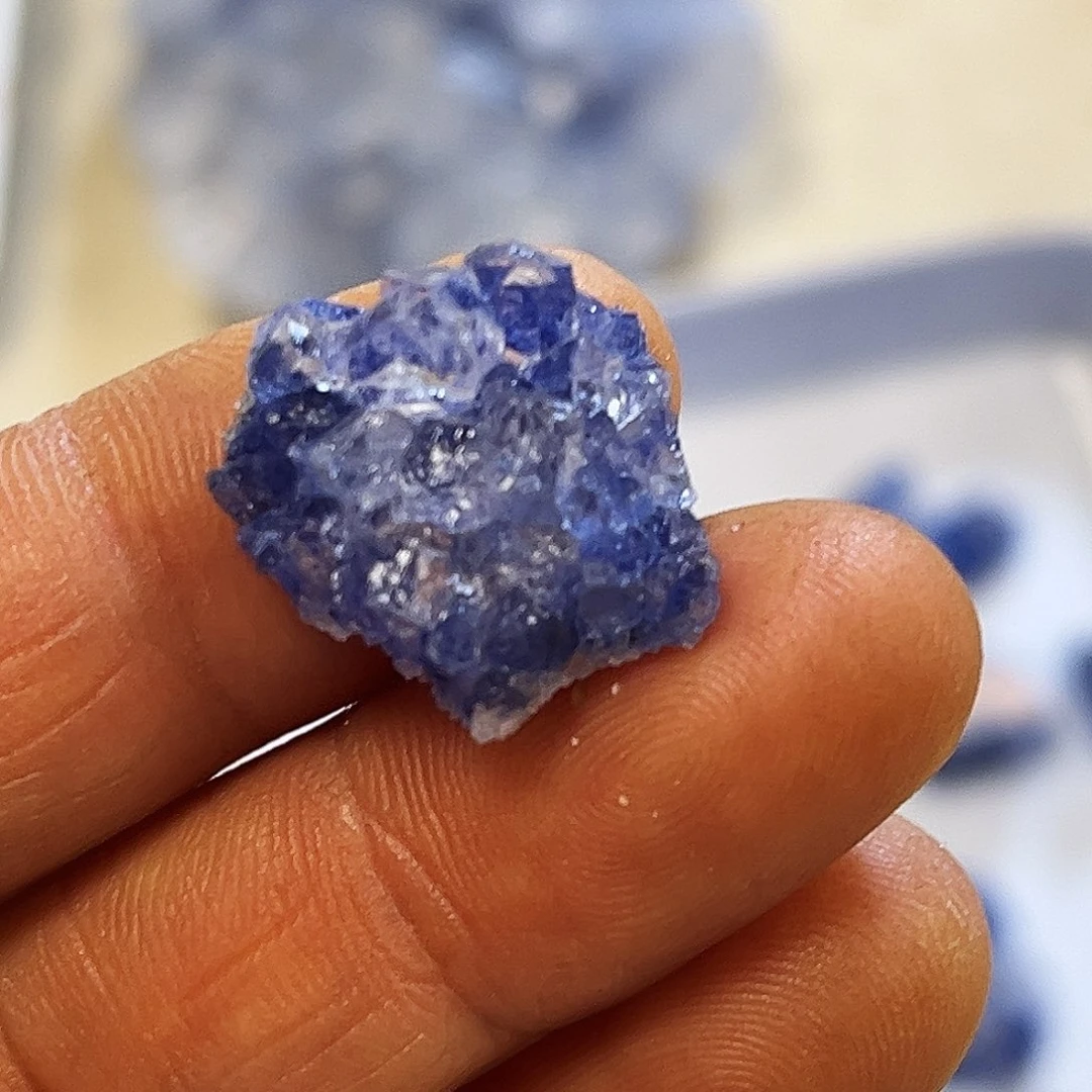 锦***书水晶未镶嵌珠宝半成品