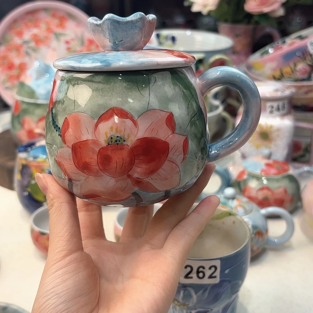 瓷片兔兔的小可爱太好看