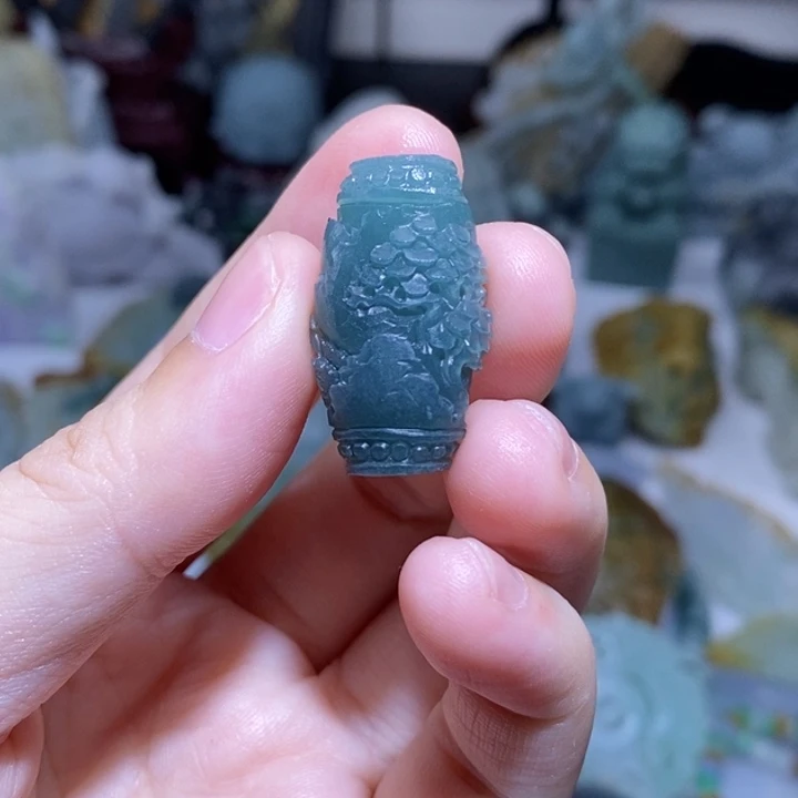 奕***未镶嵌定制翡翠翡翠
