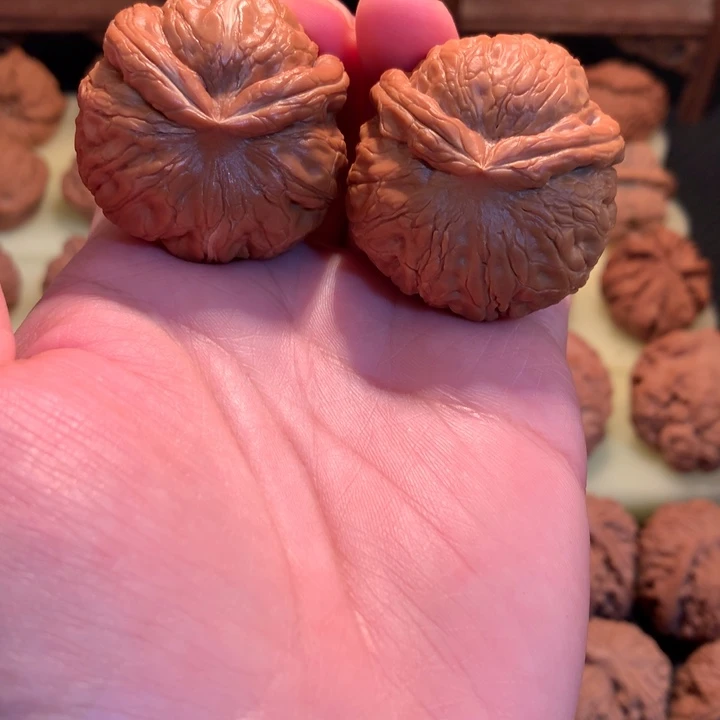 文玩核桃把件小白兔