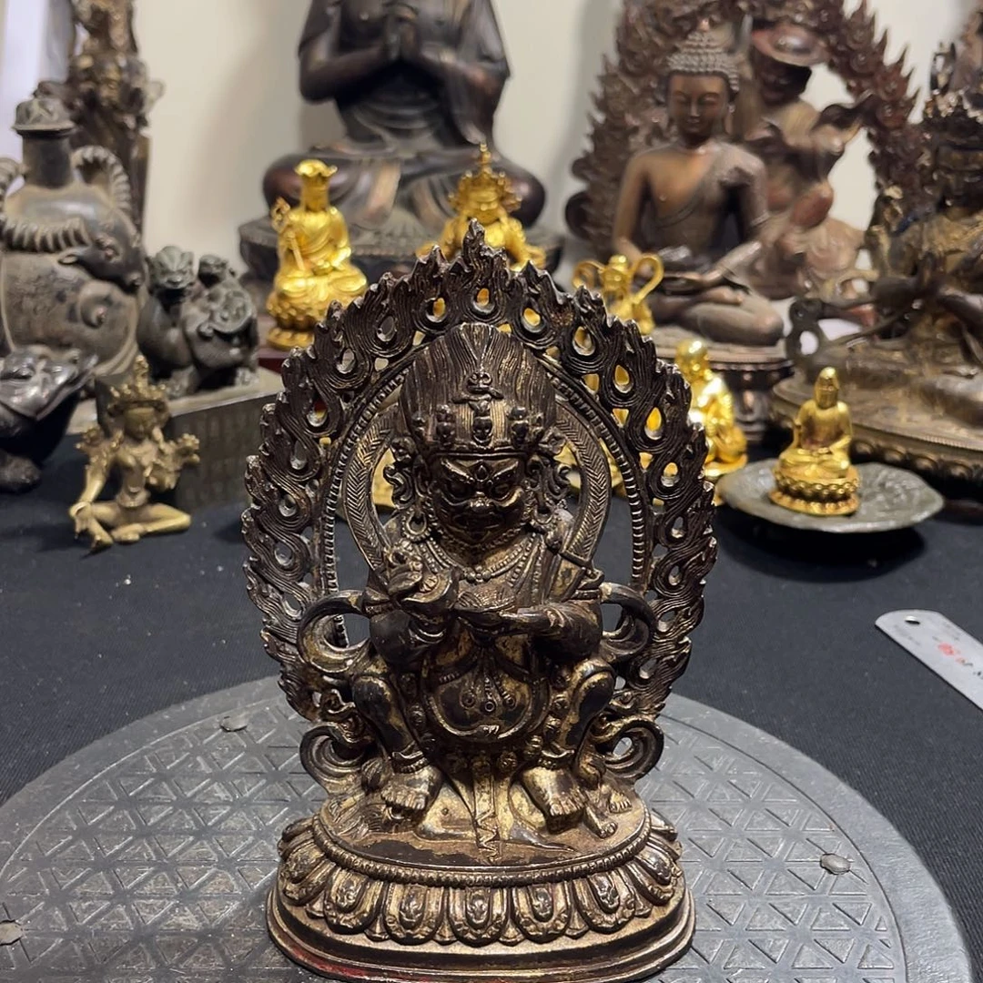 二臂玛哈嘎拉。        230