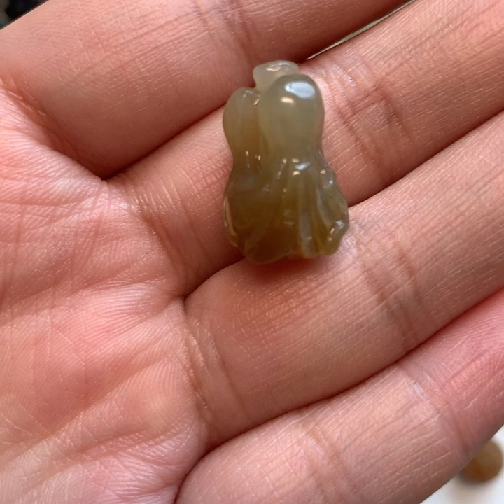 1***3和田玉（糖玉）未镶嵌颈饰