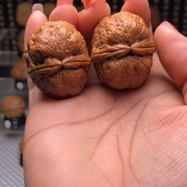 橄榄核吊坠47平头蟾