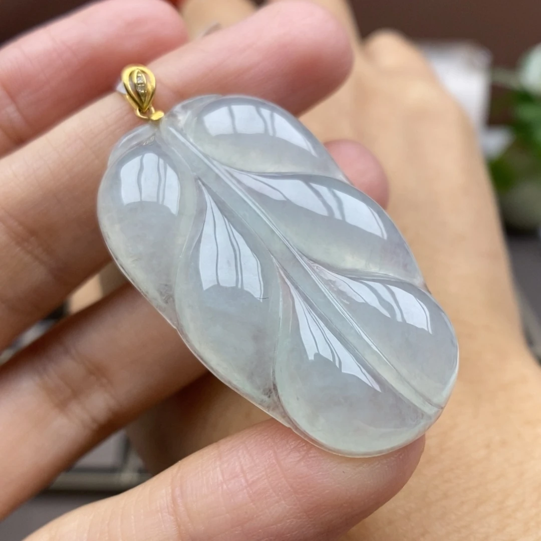 【闪购商品】颈饰18K金镶嵌翡翠74