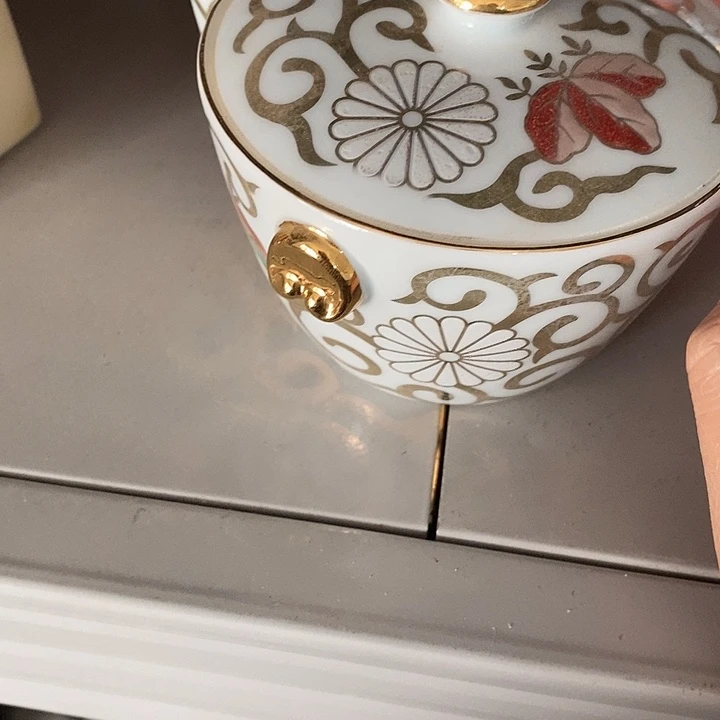 月***牙陶瓷艺术品及陶瓷制品