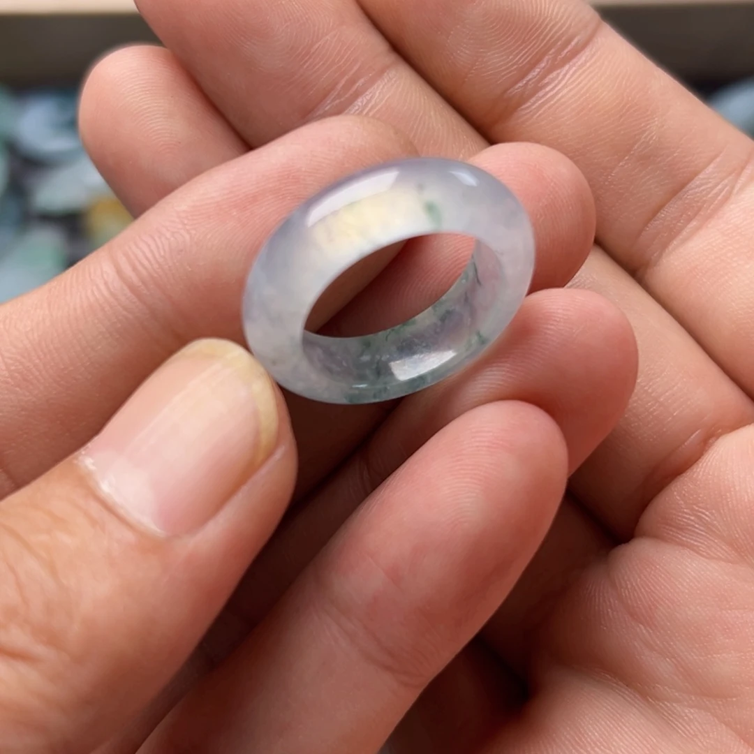 未镶嵌定制翡翠圈口18号