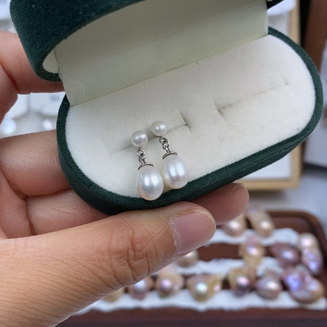 银S925镶嵌耳饰淡水珍珠