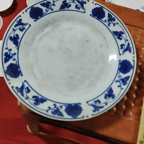 瓷片瓷器，各种摆件，沙锅，五厂，七厂！