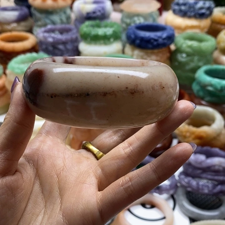 夢***影石英岩玉未镶嵌手镯